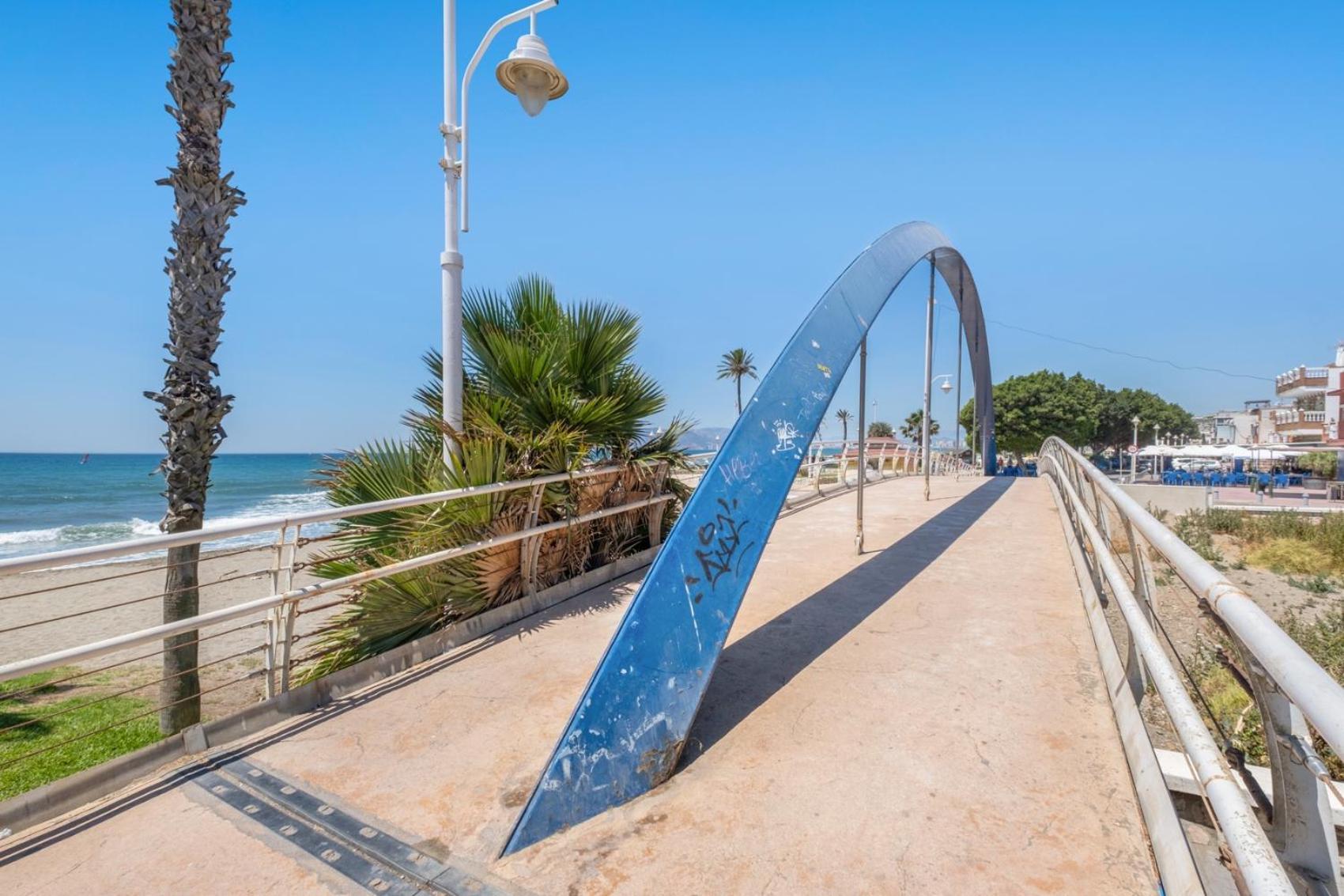 Apartamento En La Playa Con Terraza Μάλαγα Εξωτερικό φωτογραφία